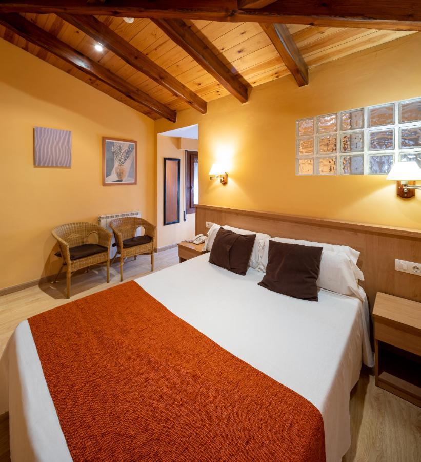 Hotel Ripoll Sant Hilari Sacalm Dış mekan fotoğraf