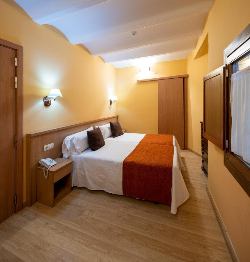 Hotel Ripoll Sant Hilari Sacalm Dış mekan fotoğraf