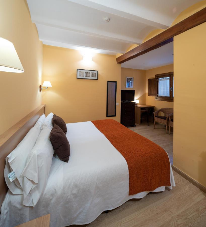 Hotel Ripoll Sant Hilari Sacalm Dış mekan fotoğraf