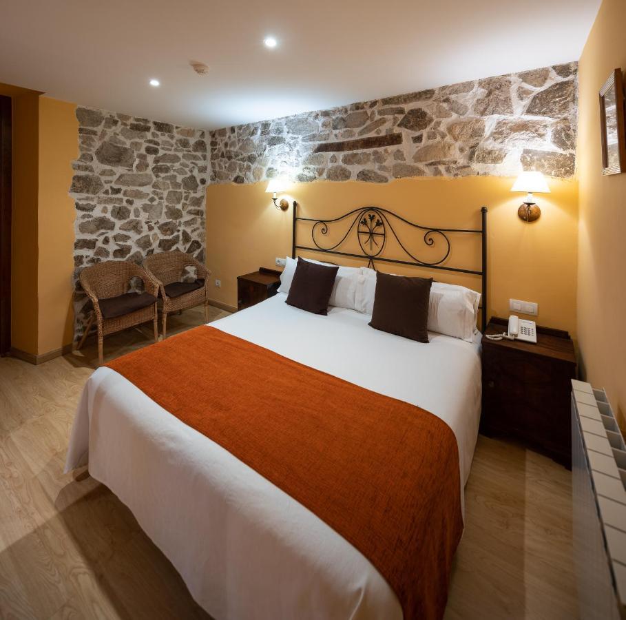 Hotel Ripoll Sant Hilari Sacalm Dış mekan fotoğraf